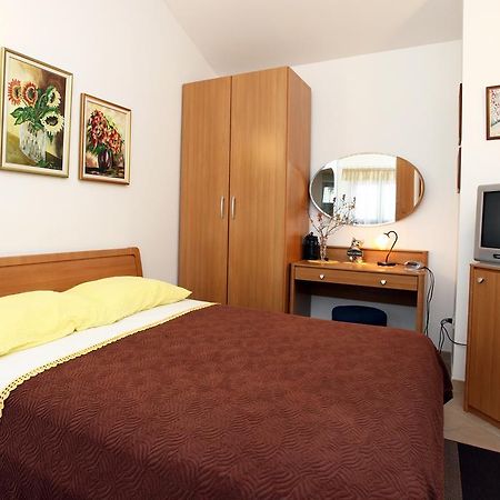 Parenzana Sea View Apartments Sk Portoroz Exterior foto