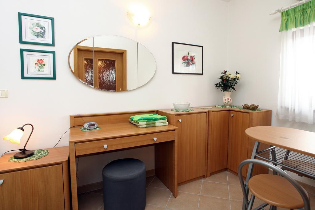 Parenzana Sea View Apartments Sk Portoroz Exterior foto